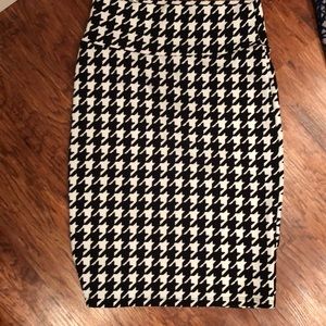 Lularoe skirt small
